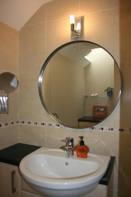 Hector'S Barn Apartments At Rosewood House Taunton Phòng bức ảnh
